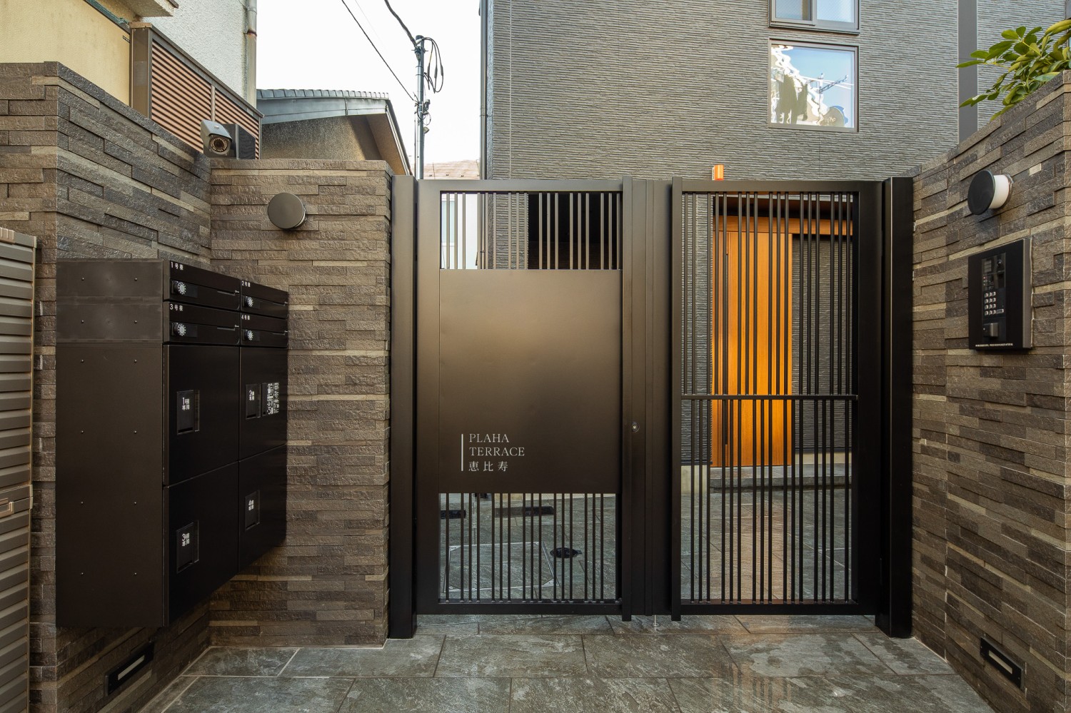 プラハテラス恵比寿(4)